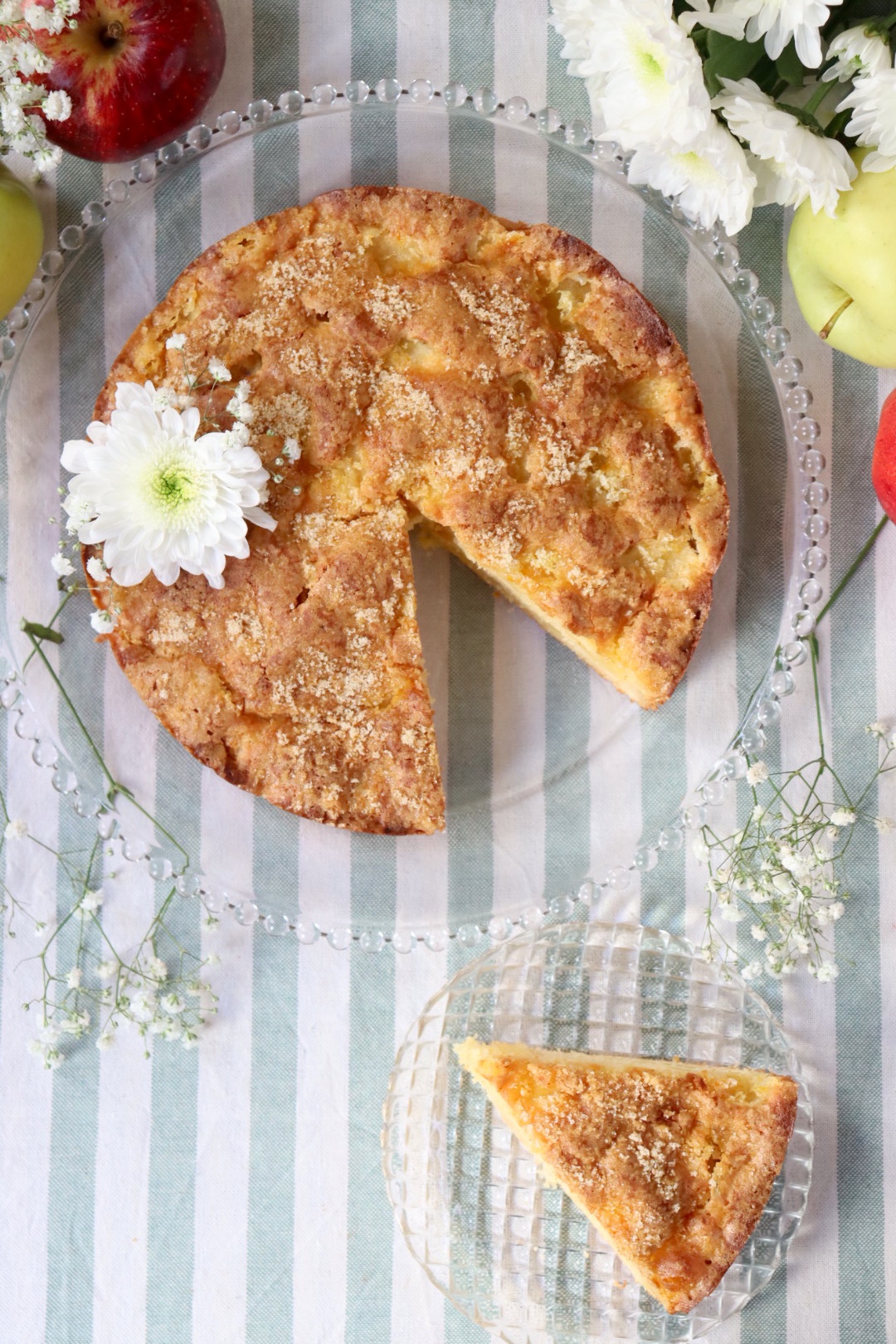 romisbakes recipe apple cake