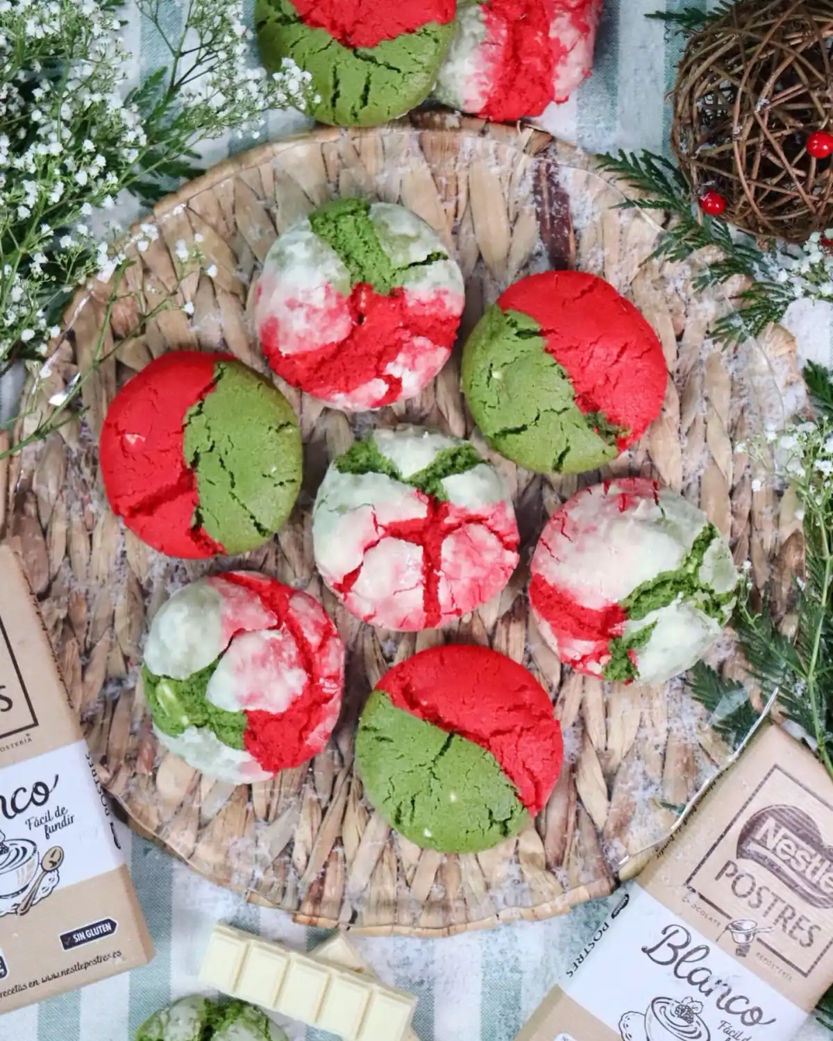 romisbakes recipe Christmas cookies with white chocolate