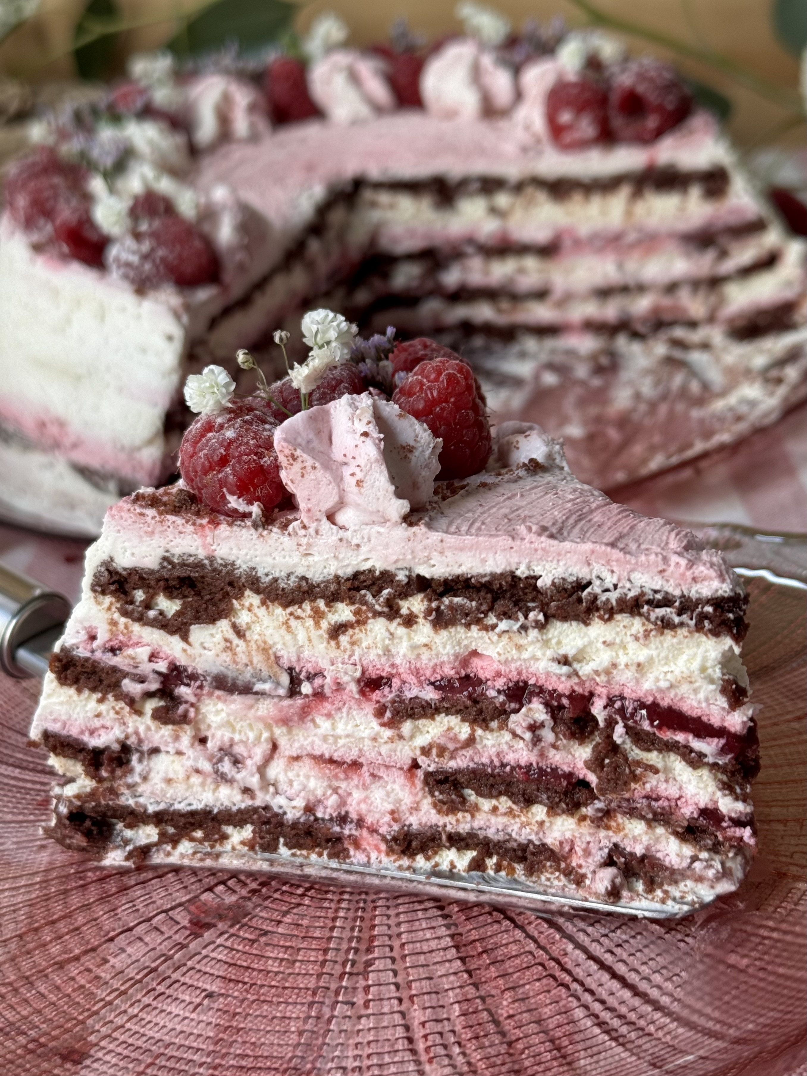 romisbakes recipe Cookie and raspberry cake