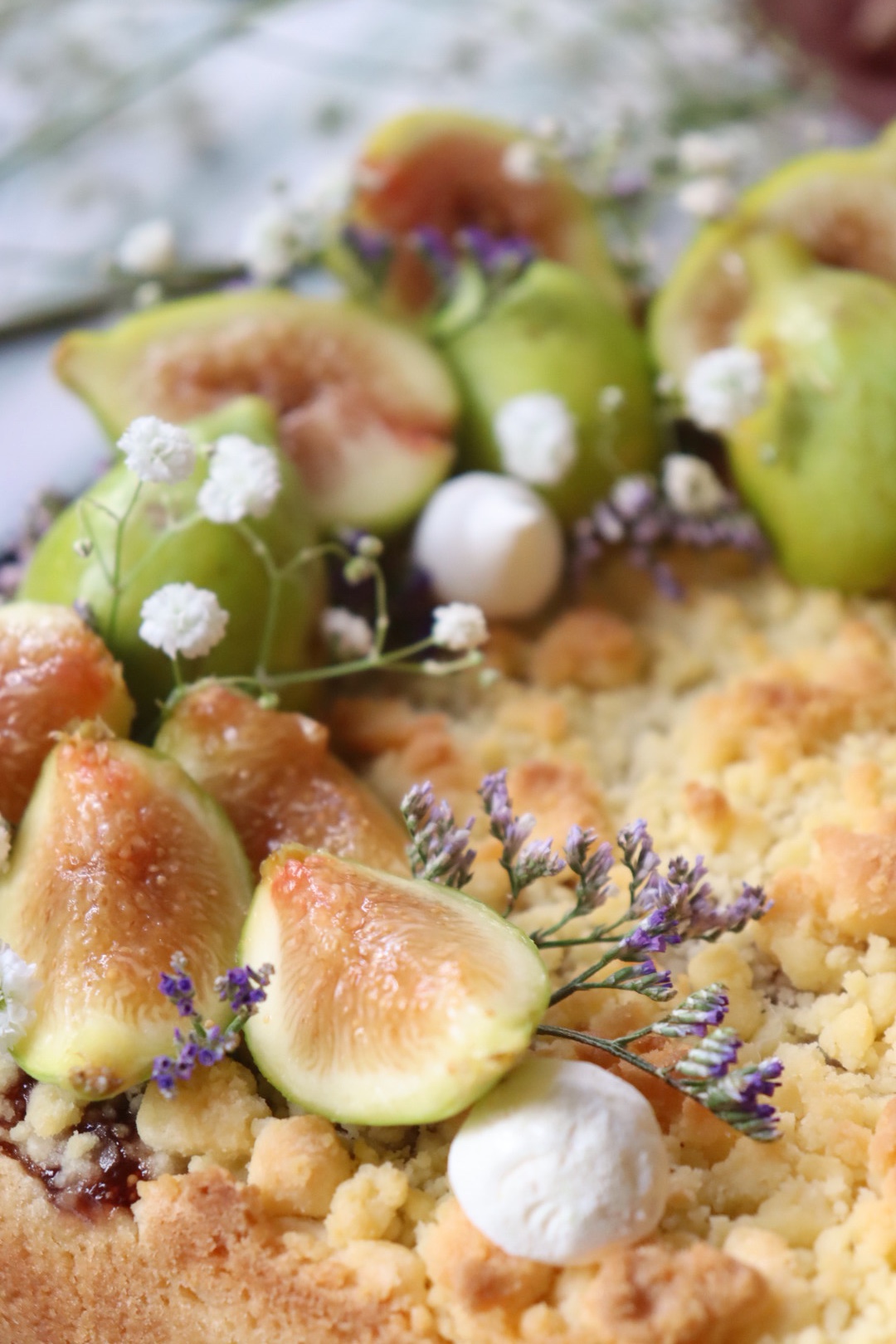 romisbakes recipe fig and ricotta crumble