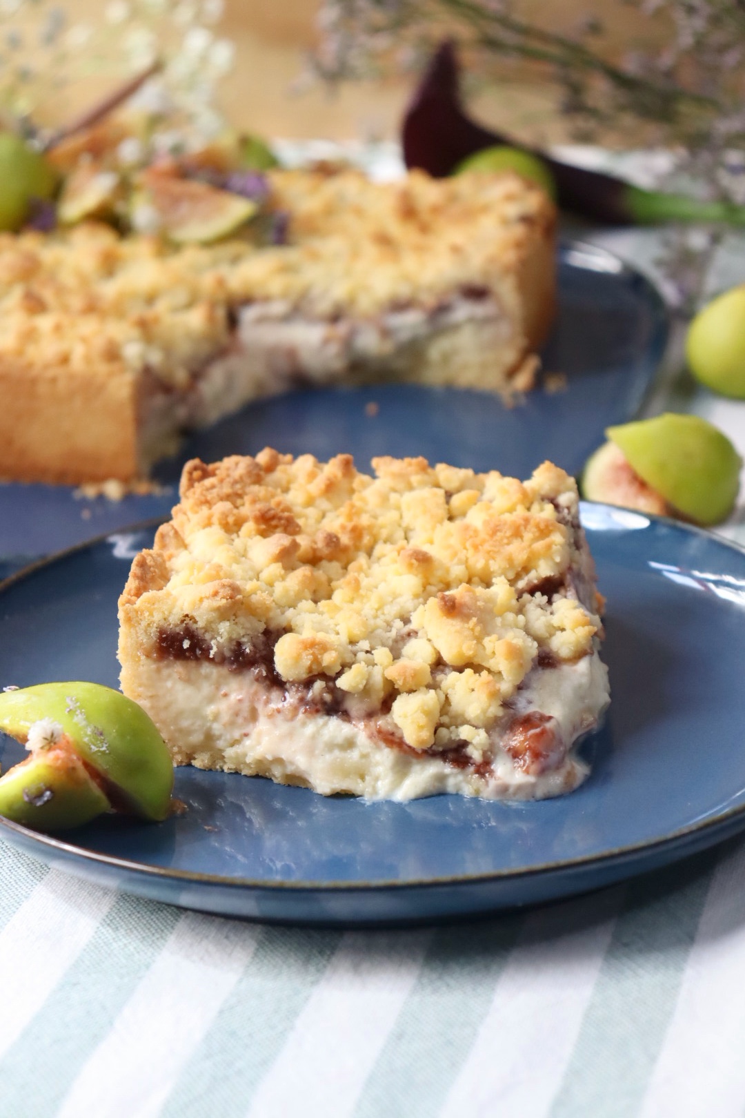 romisbakes recipe fig and ricotta crumble