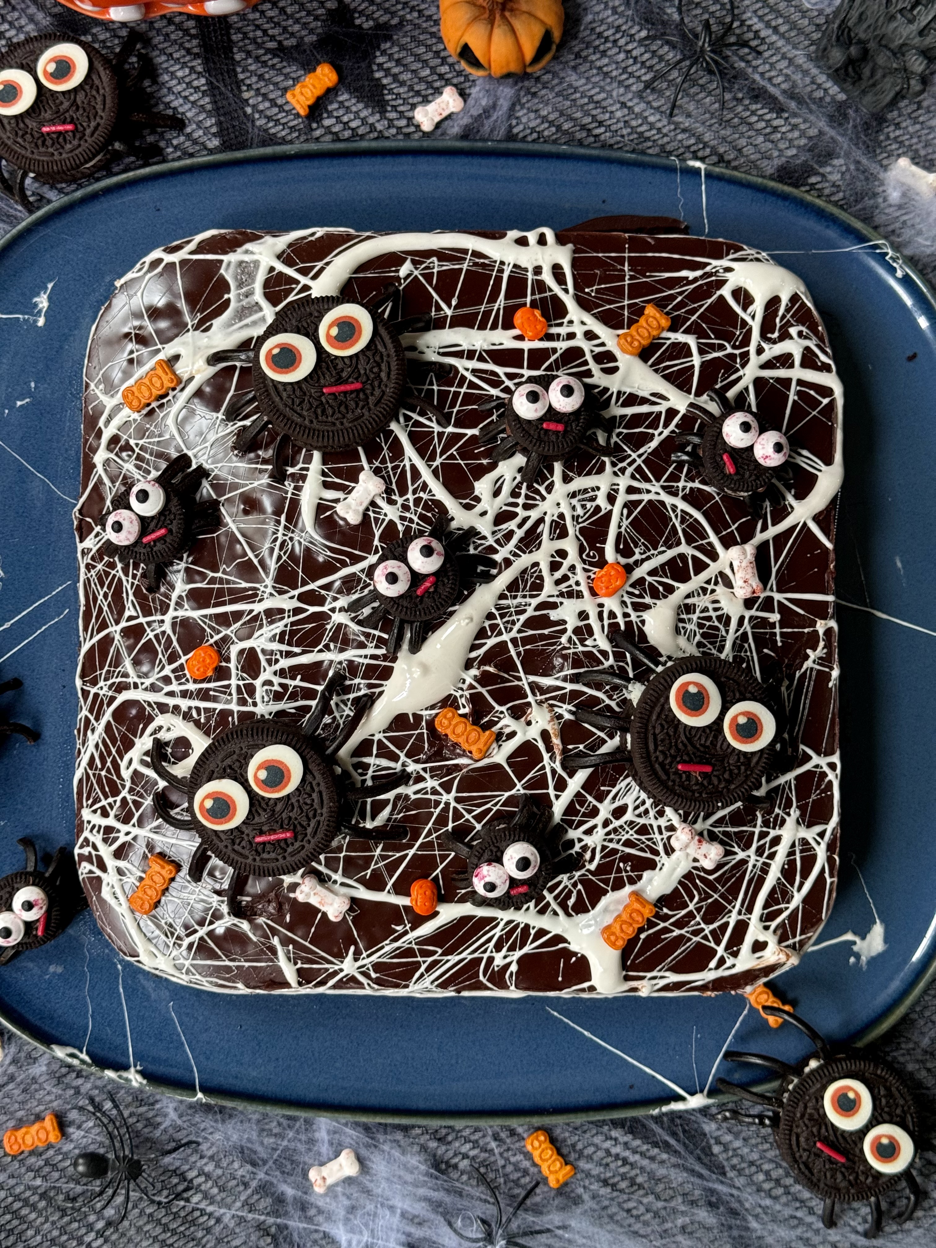 romisbakes recipe Halloween chocolate cake