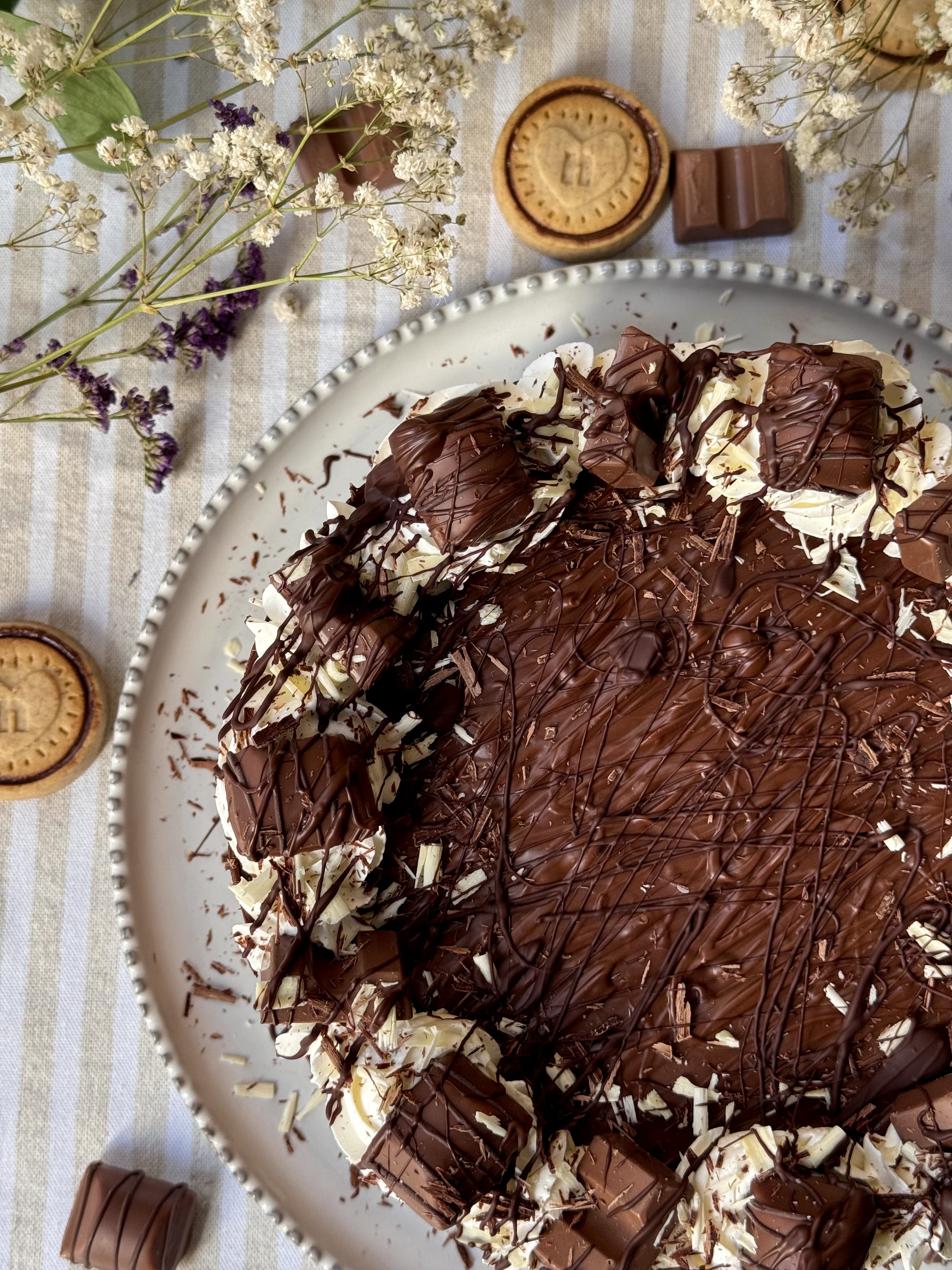 romisbakes recipe nutella cheesecake