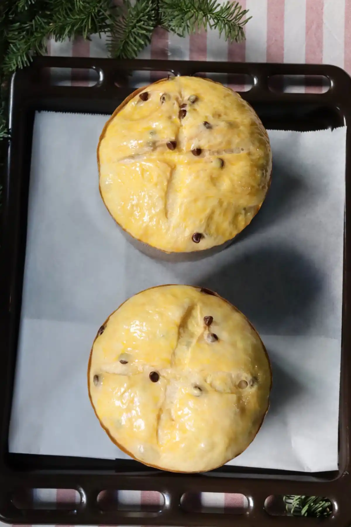 romisbakes recipe Panettone with chocolate