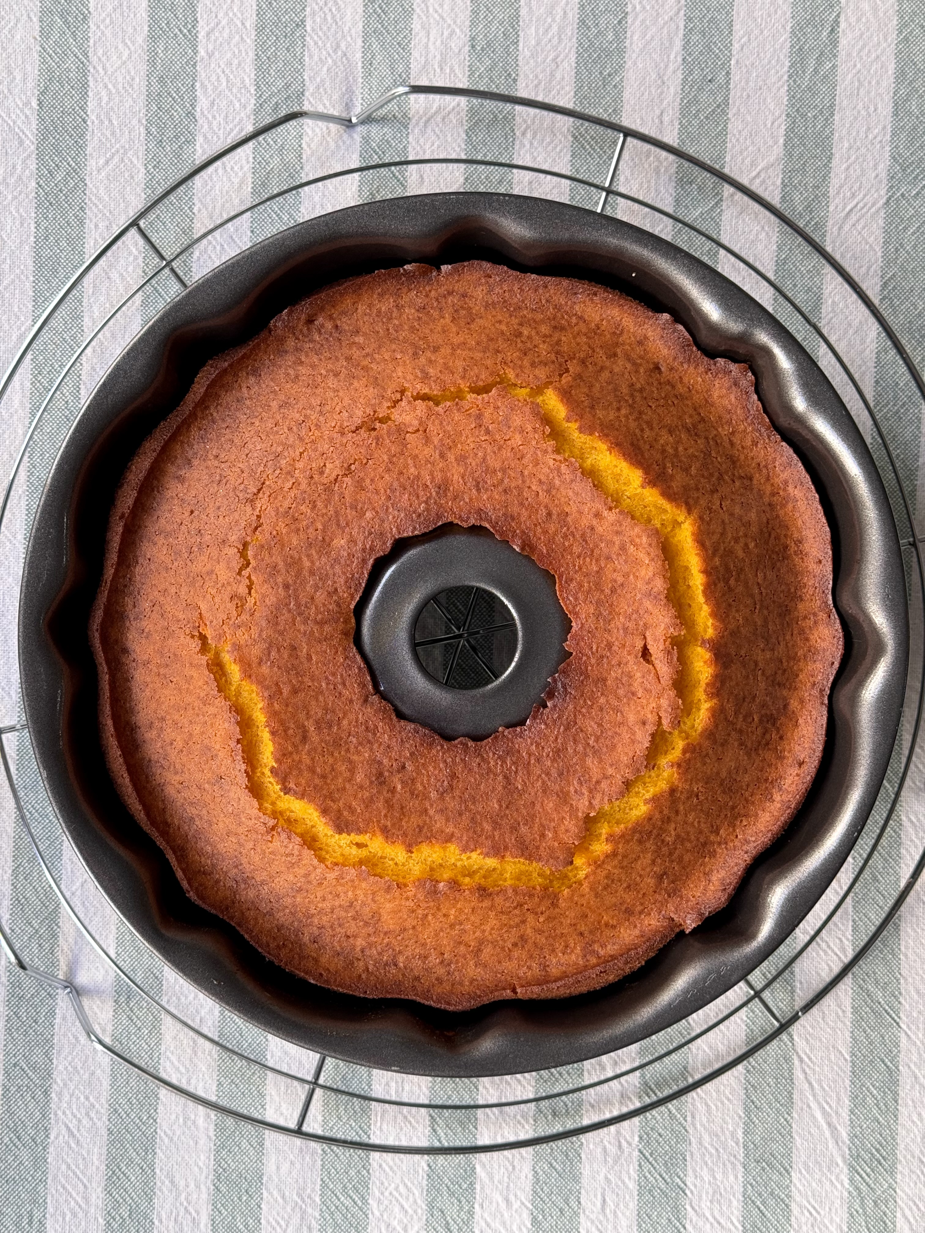 romisbakes recipe Pumpkin cake