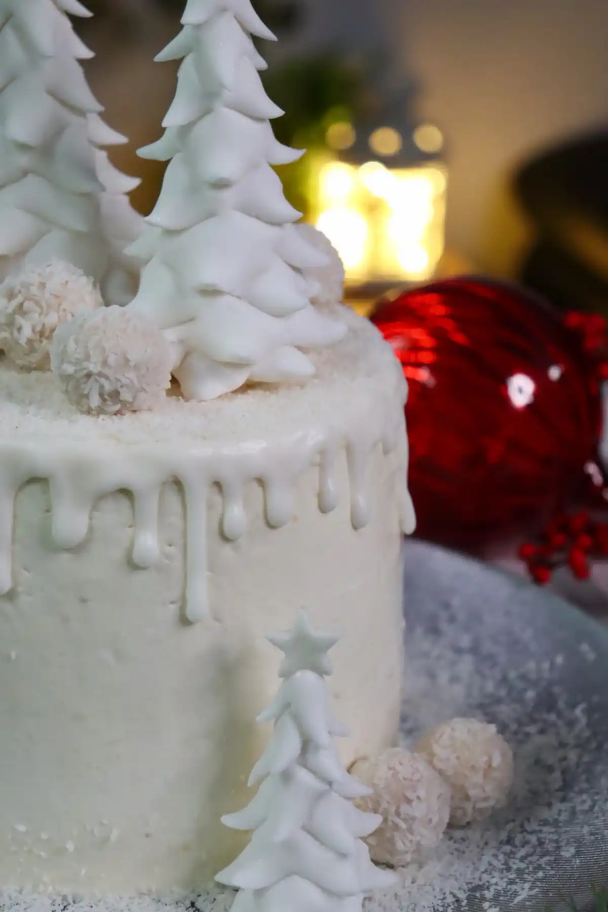 romisbakes recipe Vanilla Coconut & Pineapple Cake