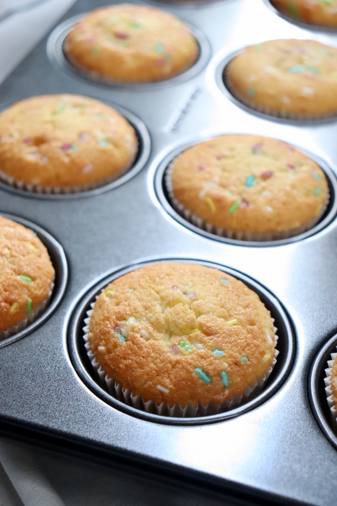 romisbakes recipe vanilla cupcakes for easter