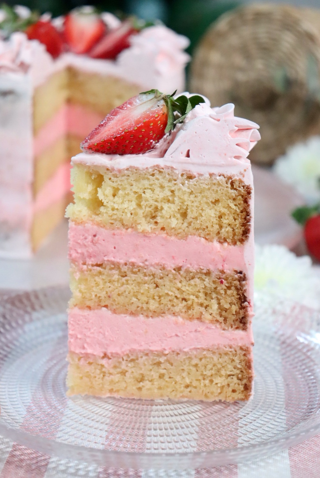 romisbakes recipe lactose free vanilla and strawberry cake