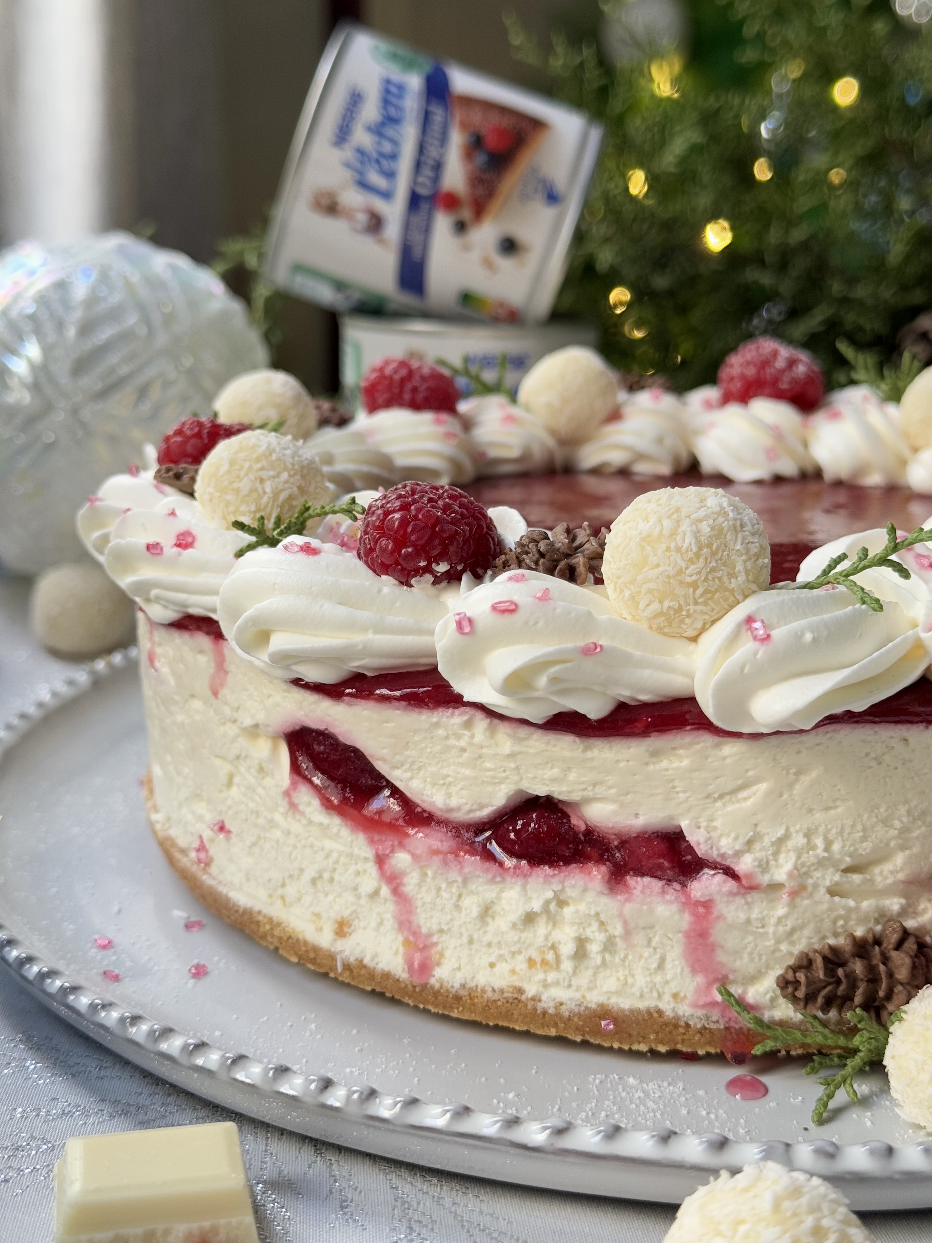 romisbakes recipe White chocolate and raspberry cake